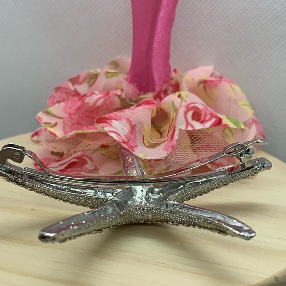 🌟 Crystal Starfish Hair Clip - Picture 8 of 8